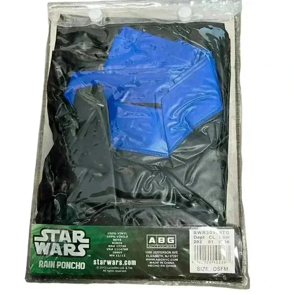 New Star Wars Rain Pancho Black - Boys One Size - Picture 3 of 3